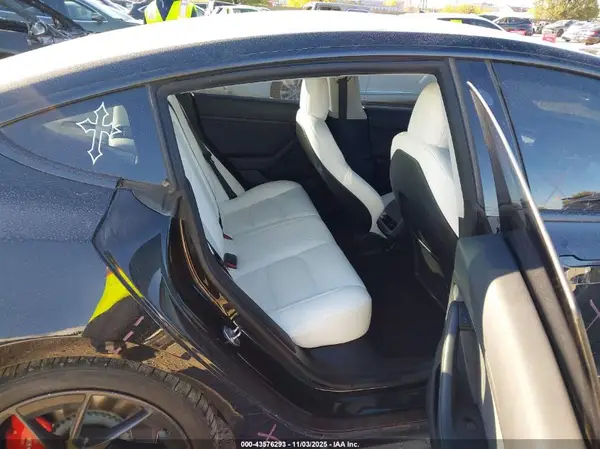 5YJ3E1EC4NF268727 2022 TESLA MODEL 3 - Image 8