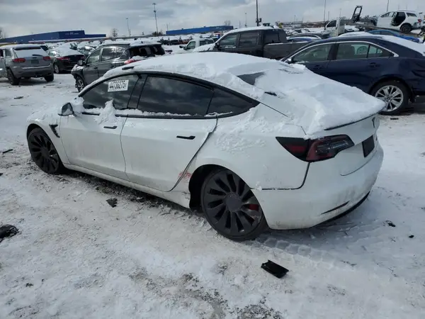 5YJ3E1EC4NF275189 2022 TESLA MODEL 3 - Image 2