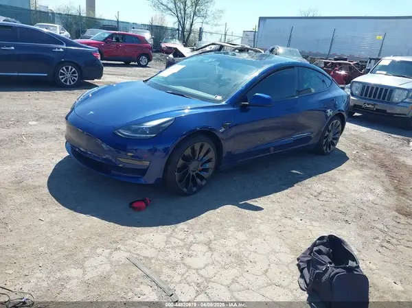 5YJ3E1EC4NF320597 2022 TESLA MODEL 3 - Image 2