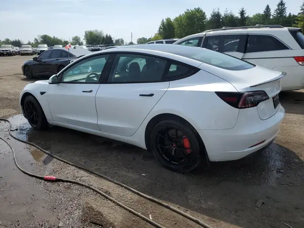 5YJ3E1EC4NF343068 2022 TESLA MODEL 3 - Image 2