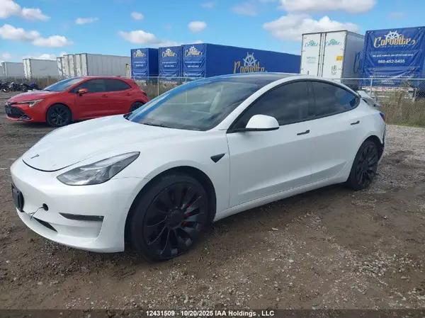 5YJ3E1EC4NF356841 2022 TESLA MODEL 3 - Image 2