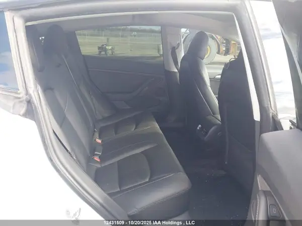 5YJ3E1EC4NF356841 2022 TESLA MODEL 3 - Image 8