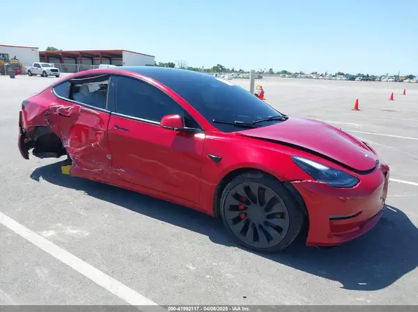 5YJ3E1EC4PF382746 2023 TESLA MODEL 3 - Image 1