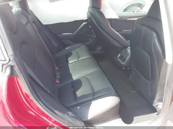 5YJ3E1EC4PF393777 2023 TESLA MODEL 3 - Image 8