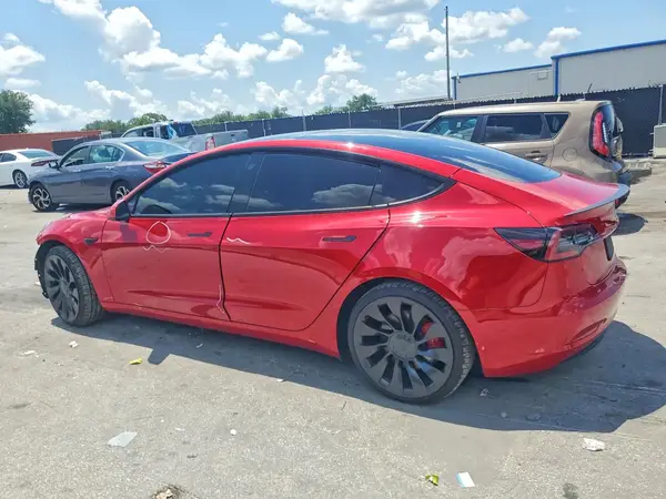 5YJ3E1EC4PF399692 2023 TESLA MODEL 3 - Image 2
