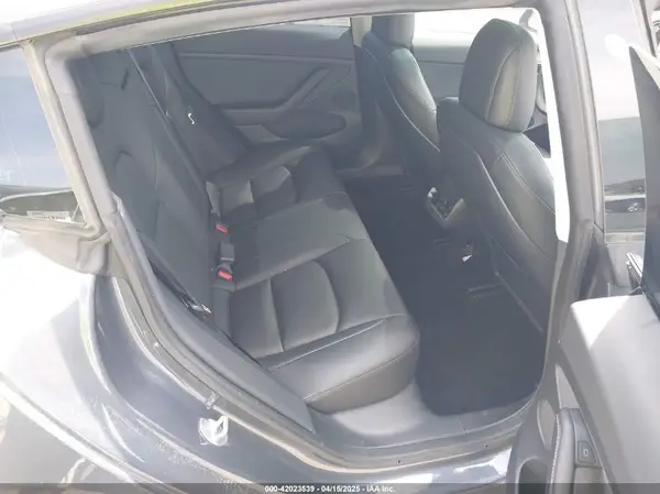 5YJ3E1EC4PF470664 2023 TESLA MODEL 3 - Image 8