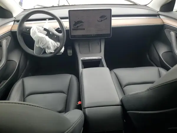 5YJ3E1EC4PF472320 2023 TESLA MODEL 3 - Image 8