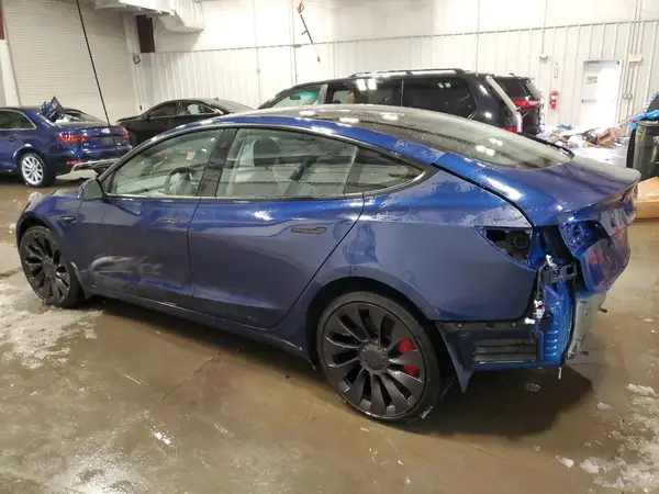 5YJ3E1EC4PF511357 2023 TESLA MODEL 3 - Image 2