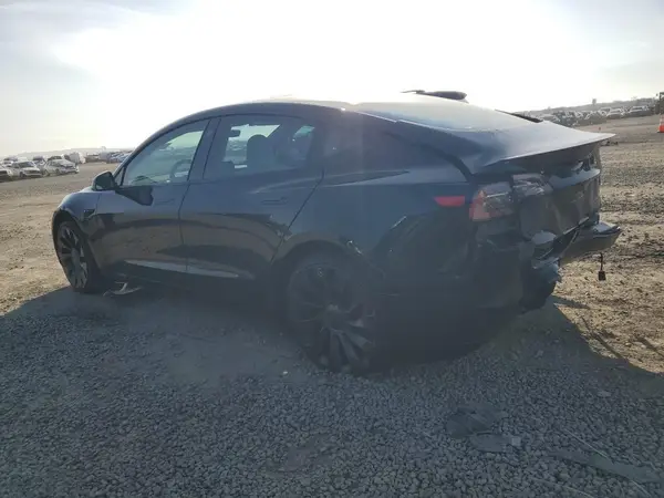 5YJ3E1EC4PF516199 2023 TESLA MODEL 3 - Image 2