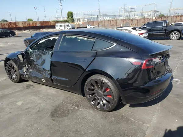 5YJ3E1EC4PF578699 2023 TESLA MODEL 3 - Image 2