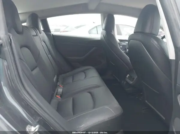 5YJ3E1EC4PF589508 2023 TESLA MODEL 3 - Image 8