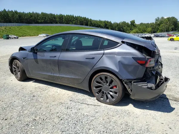 5YJ3E1EC4PF619218 2023 TESLA MODEL 3 - Image 2