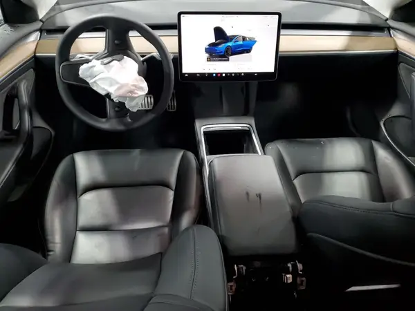 5YJ3E1EC4PF628422 2023 TESLA MODEL 3 - Image 8