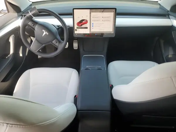 5YJ3E1EC4PF649772 2023 TESLA MODEL 3 - Image 8