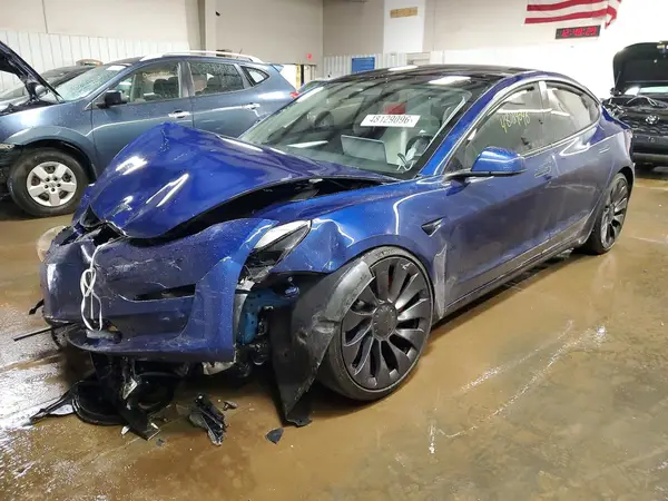 5YJ3E1EC4PF669214 2023 TESLA MODEL 3 - Image 1