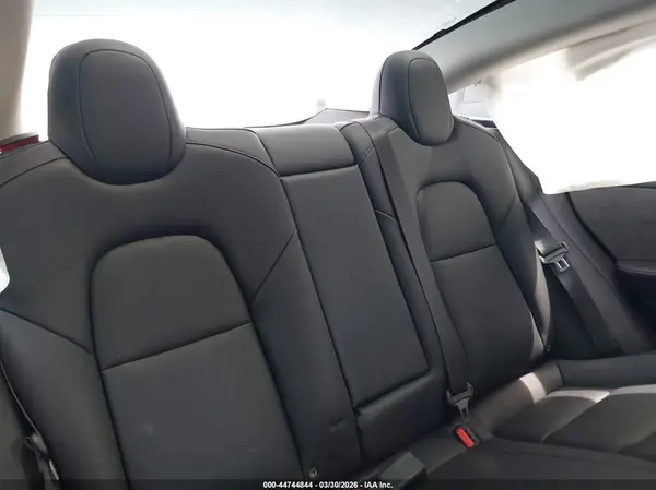 5YJ3E1EC4PF684585 2023 TESLA MODEL 3 - Image 8