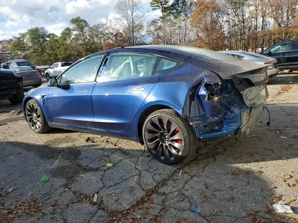 5YJ3E1EC4PF696719 2023 TESLA MODEL 3 - Image 2