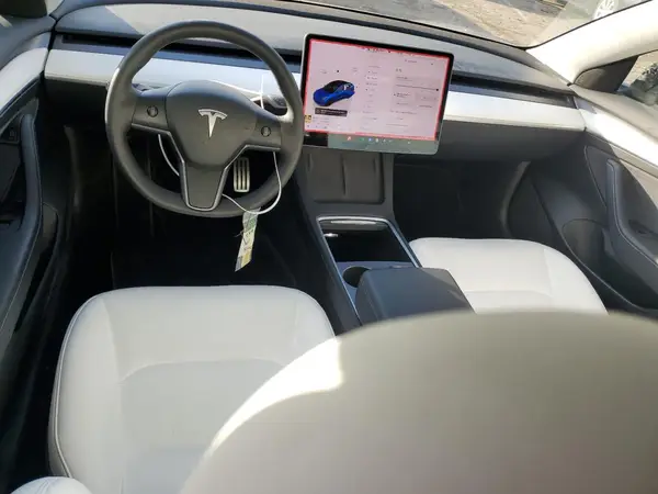 5YJ3E1EC4PF696719 2023 TESLA MODEL 3 - Image 8