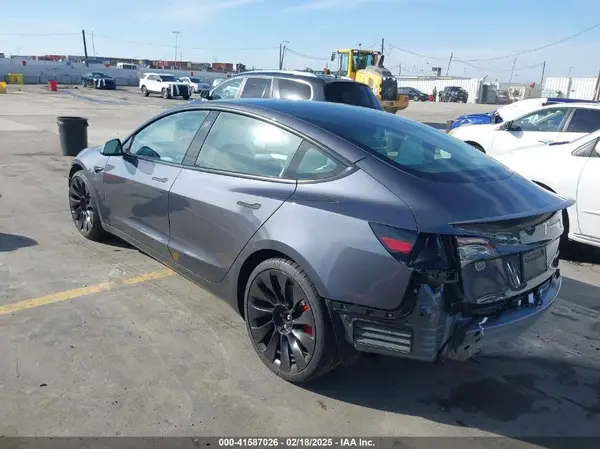 2023 TESLA MODEL 3 IAAI lot 41587026 auction photo 3