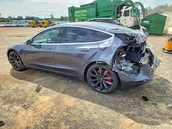 5YJ3E1EC5LF646860 2020 TESLA MODEL 3 - Image 2