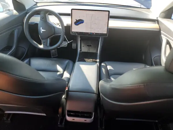 5YJ3E1EC5LF647085 2020 TESLA MODEL 3 - Image 8