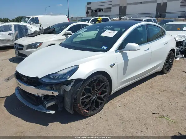 5YJ3E1EC5LF714283 2020 TESLA MODEL 3 - Image 2