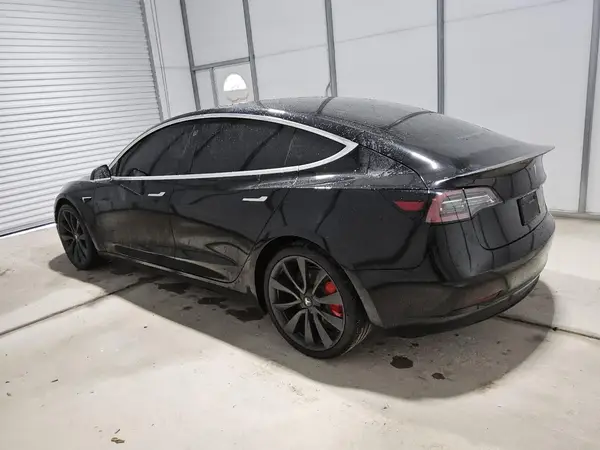 5YJ3E1EC5LF714414 2020 TESLA MODEL 3 - Image 2