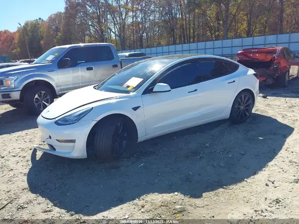 5YJ3E1EC5LF792045 2020 TESLA MODEL 3 - Image 2