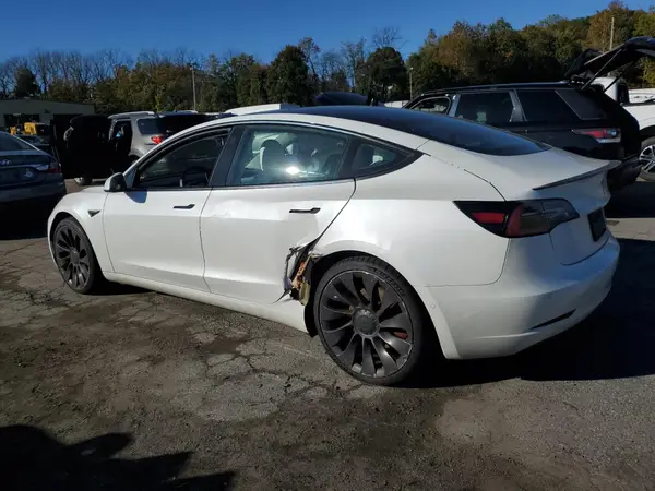 5YJ3E1EC5MF013423 2021 TESLA MODEL 3 - Image 2