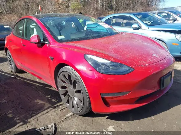 5YJ3E1EC5MF061178 2021 TESLA MODEL 3 - Image 1