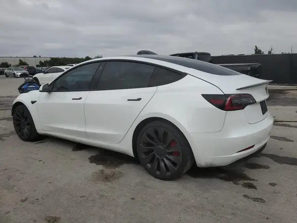 5YJ3E1EC5MF914436 2021 TESLA MODEL 3 - Image 2