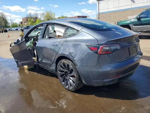 5YJ3E1EC5MF925467 2021 TESLA MODEL 3 - Image 2