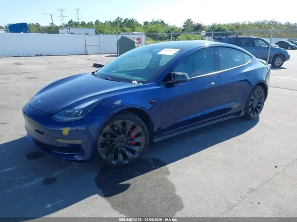 5YJ3E1EC5MF975589 2021 TESLA MODEL 3 - Image 2