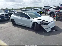 5YJ3E1EC5NF128234 2022 TESLA MODEL 3