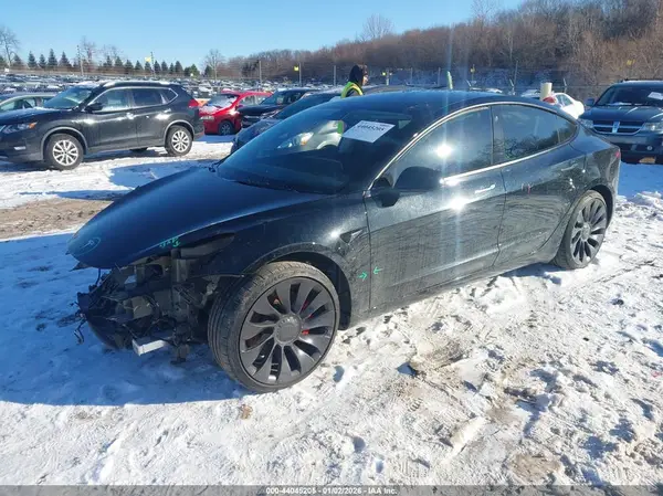 5YJ3E1EC5NF143994 2022 TESLA MODEL 3 - Image 2