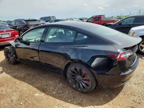 5YJ3E1EC5NF264329 2022 TESLA MODEL 3 - Image 2