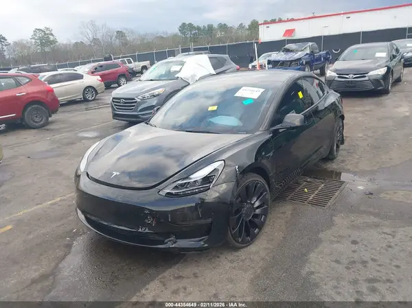5YJ3E1EC5NF275895 2022 TESLA MODEL 3 - Image 2