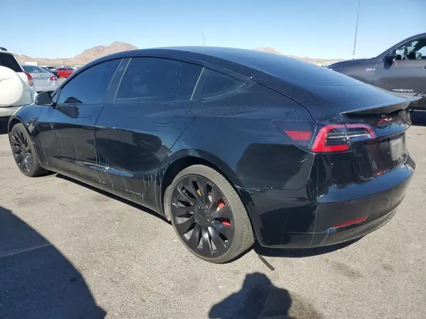 5YJ3E1EC5NF293572 2022 TESLA MODEL 3 - Image 2