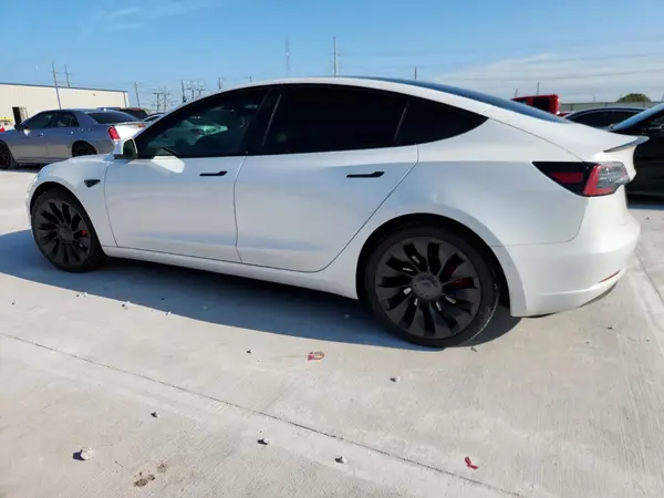5YJ3E1EC5NF293930 2022 TESLA MODEL 3 - Image 2