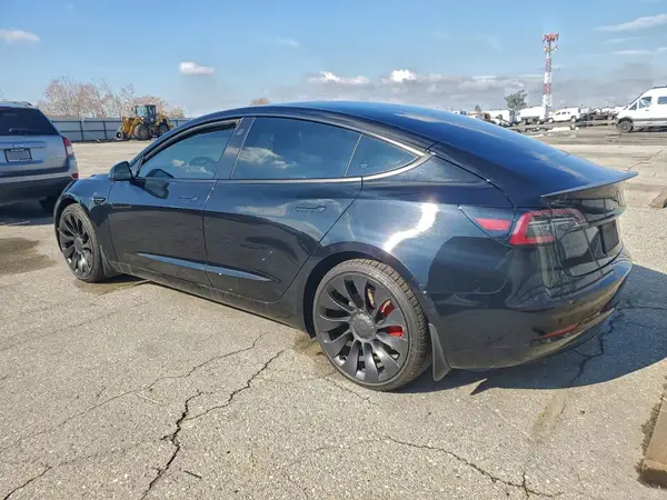 5YJ3E1EC5NF296908 2022 TESLA MODEL 3 - Image 2