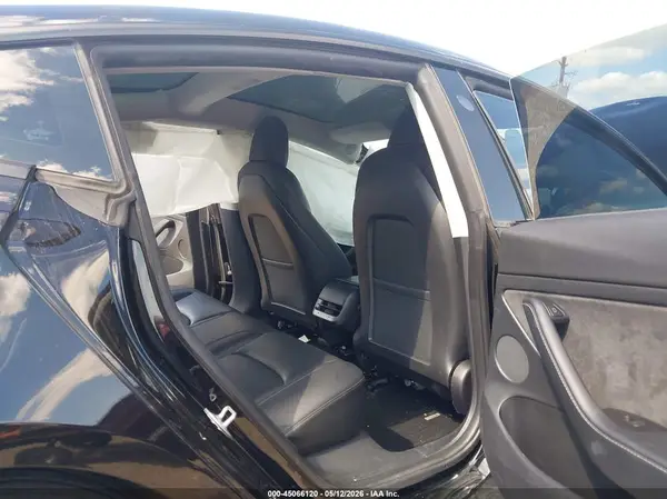 5YJ3E1EC5NF298156 2022 TESLA MODEL 3 - Image 8