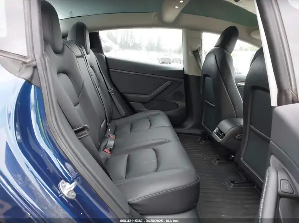 5YJ3E1EC5NF356461 2022 TESLA MODEL 3 - Image 8