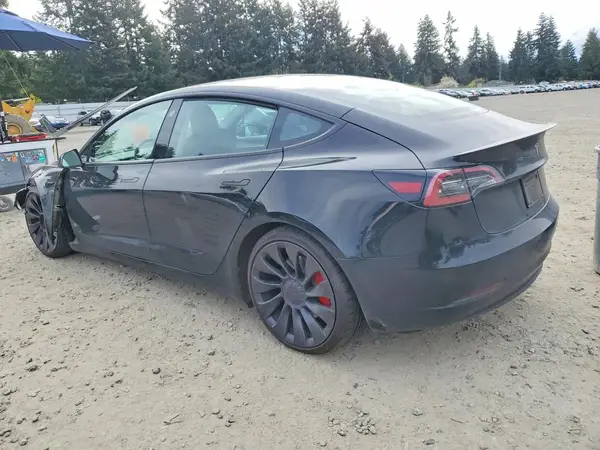 5YJ3E1EC5PF405080 2023 TESLA MODEL 3 - Image 2