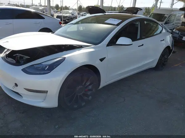 5YJ3E1EC5PF413227 2023 TESLA MODEL 3 - Image 2