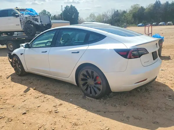 5YJ3E1EC5PF477252 2023 TESLA MODEL 3 - Image 2