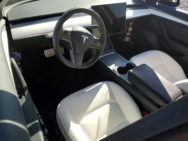 5YJ3E1EC5PF515868 2023 TESLA MODEL 3 - Image 8