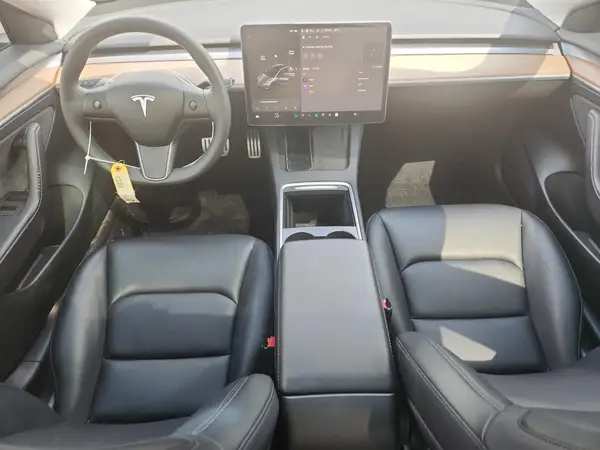 5YJ3E1EC5PF627778 2023 TESLA MODEL 3 - Image 8