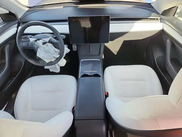5YJ3E1EC5PF628378 2023 TESLA MODEL 3 - Image 8