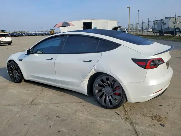 5YJ3E1EC5PF632253 2023 TESLA MODEL 3 - Image 2