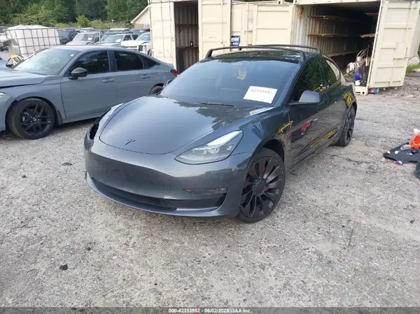 5YJ3E1EC5PF675944 2023 TESLA MODEL 3 - Image 2